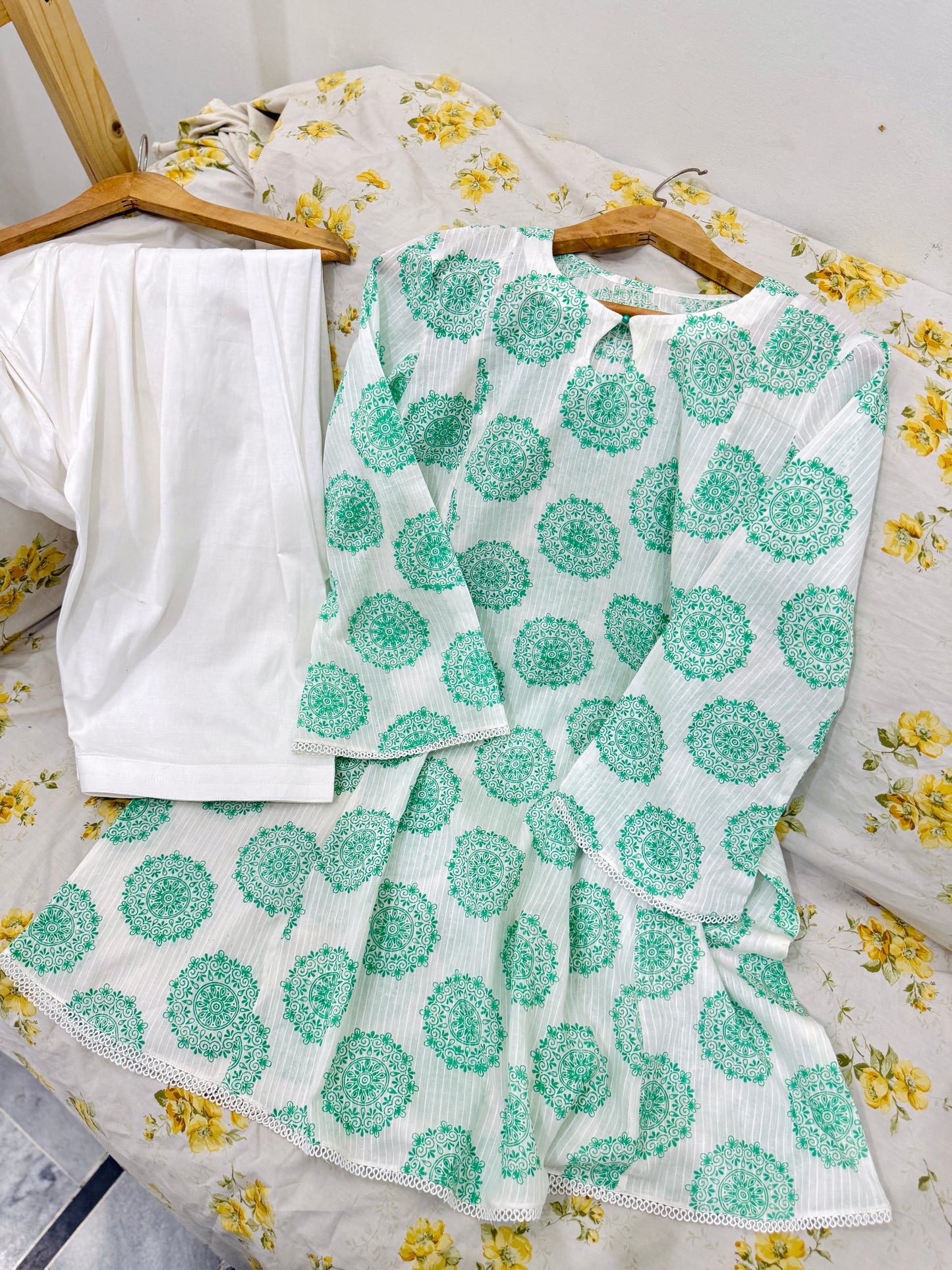 Mint Blossom Printed Lawn 2-Piece